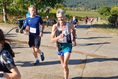 Wettlauf um den zweiten Platz (4)